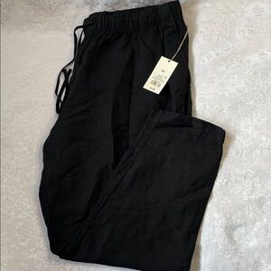 NWT Women’s Black Drawstring Pants.  Size XXL.